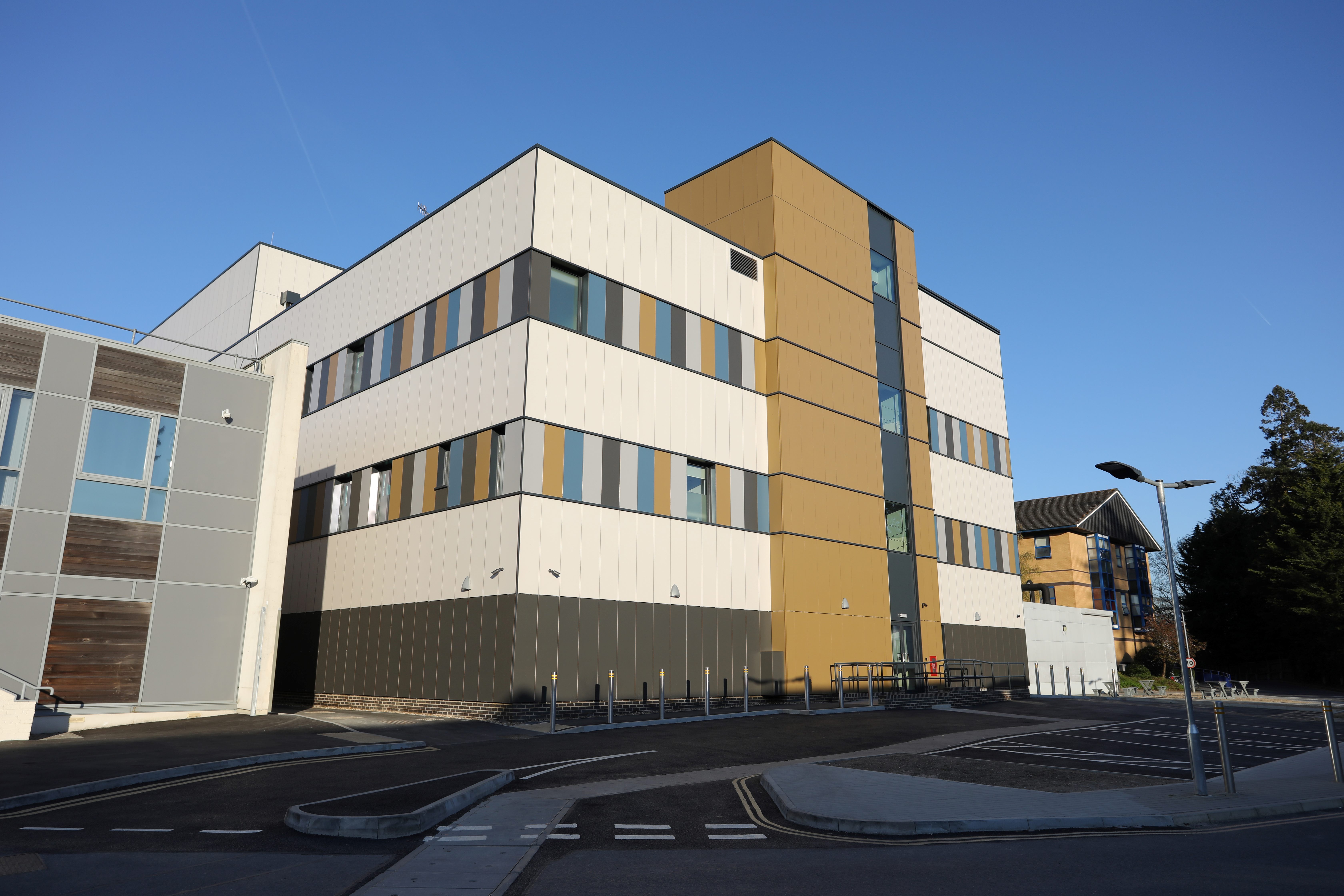Frimley Park Hospital - Diagnostic & Inpatient Unit
