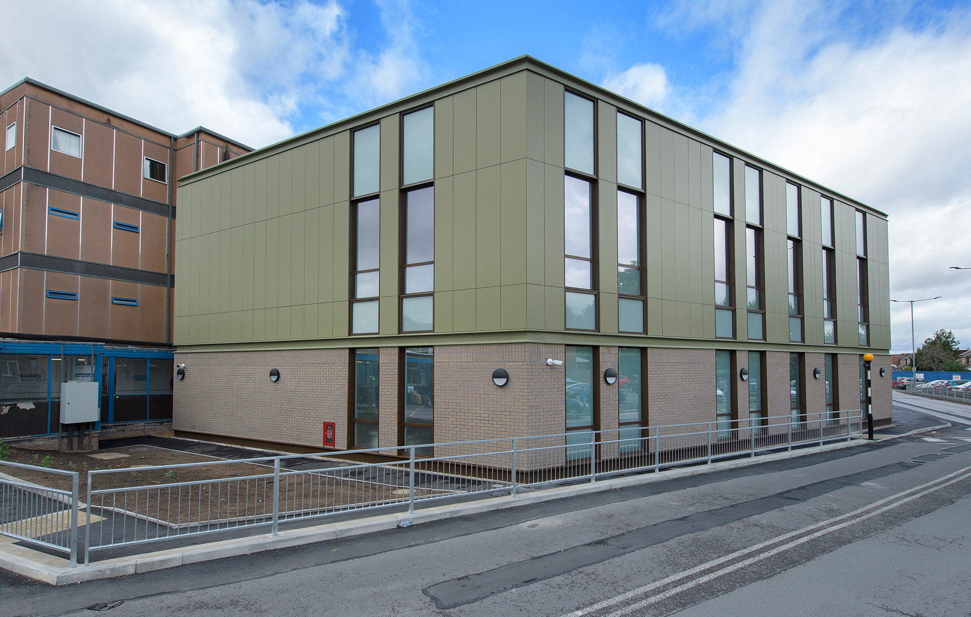 New Outpatient Department at Stepping Hill Hospital built by MTX now open